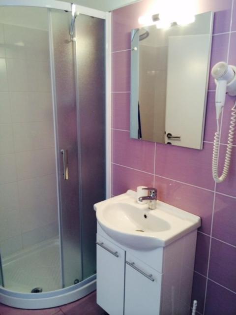 Solaria Apartments פורץ מראה חיצוני תמונה