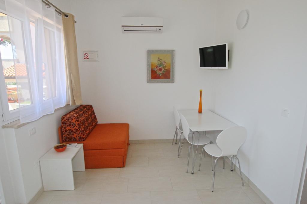 Solaria Apartments פורץ מראה חיצוני תמונה