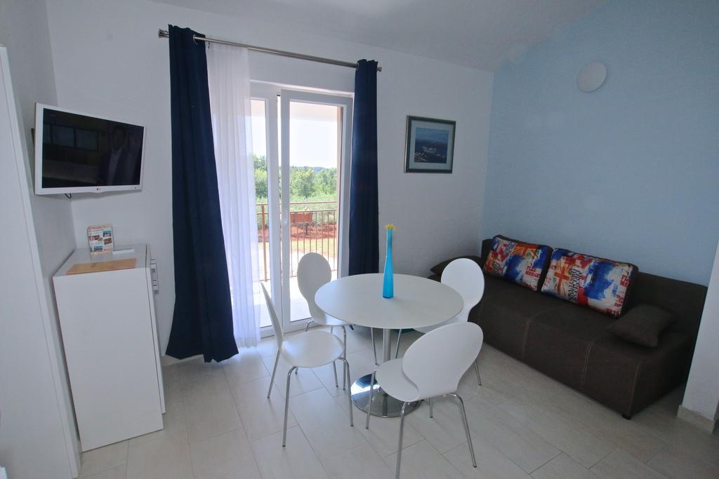 Solaria Apartments פורץ מראה חיצוני תמונה