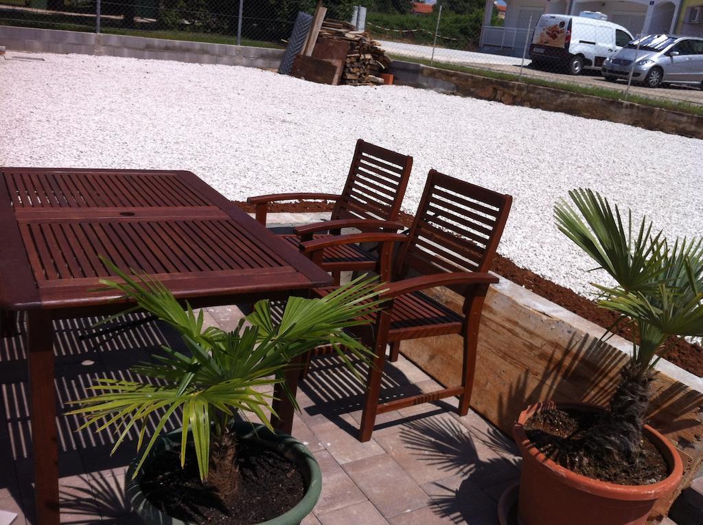 Solaria Apartments פורץ מראה חיצוני תמונה